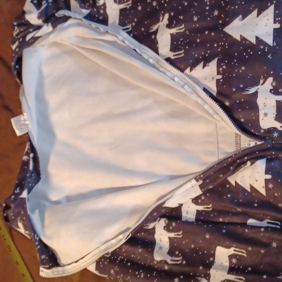 PAJAMAS FOR CHRISTMAS, BLACK AND WHITE AND GRAY. SIZE MEDIUM. - Picture 6 of 6